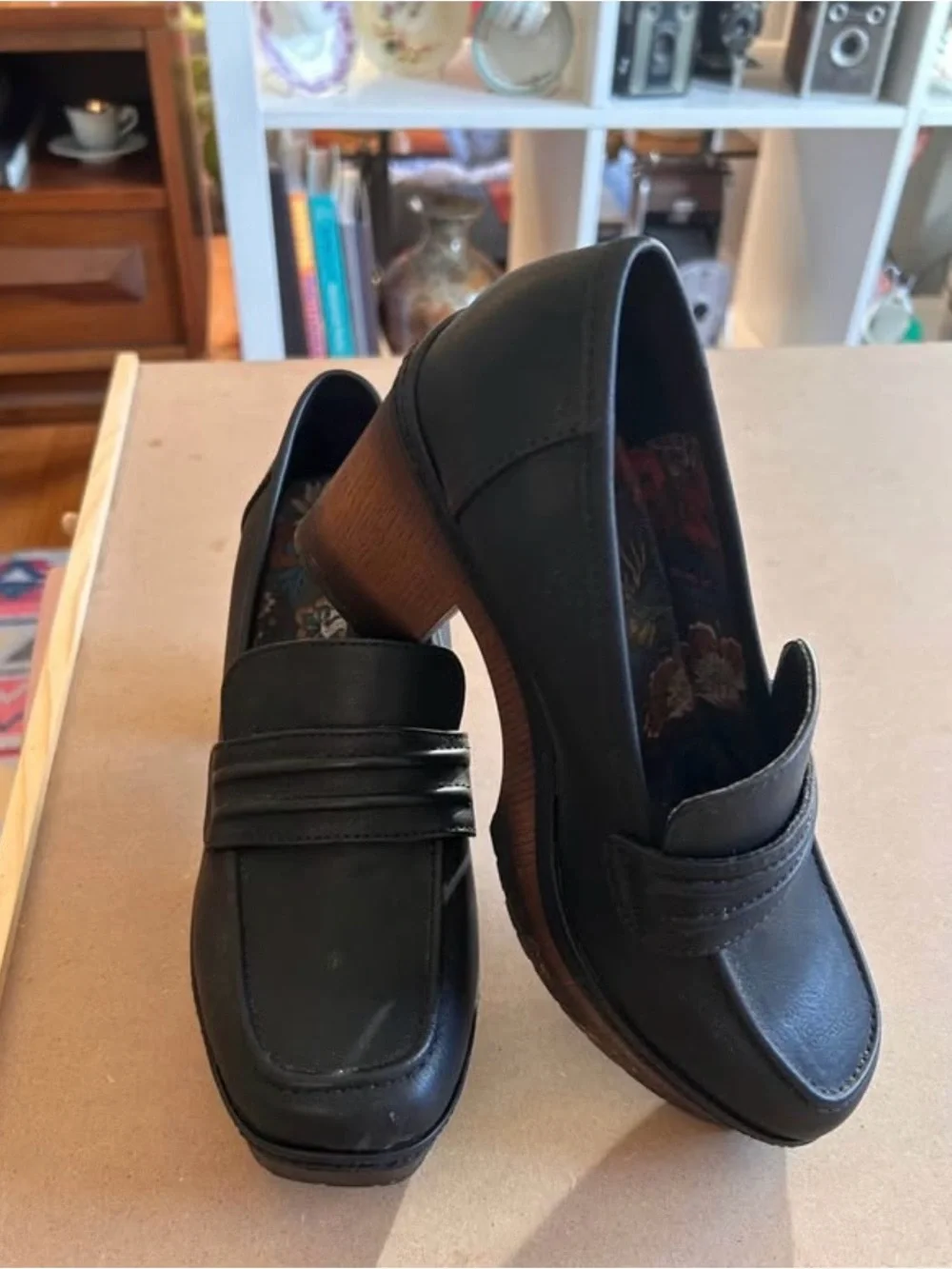 Black Leather Loafers - Classic Slip-On Style